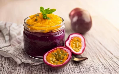 Pudding de riz noir, mangue, citron, passion & coco